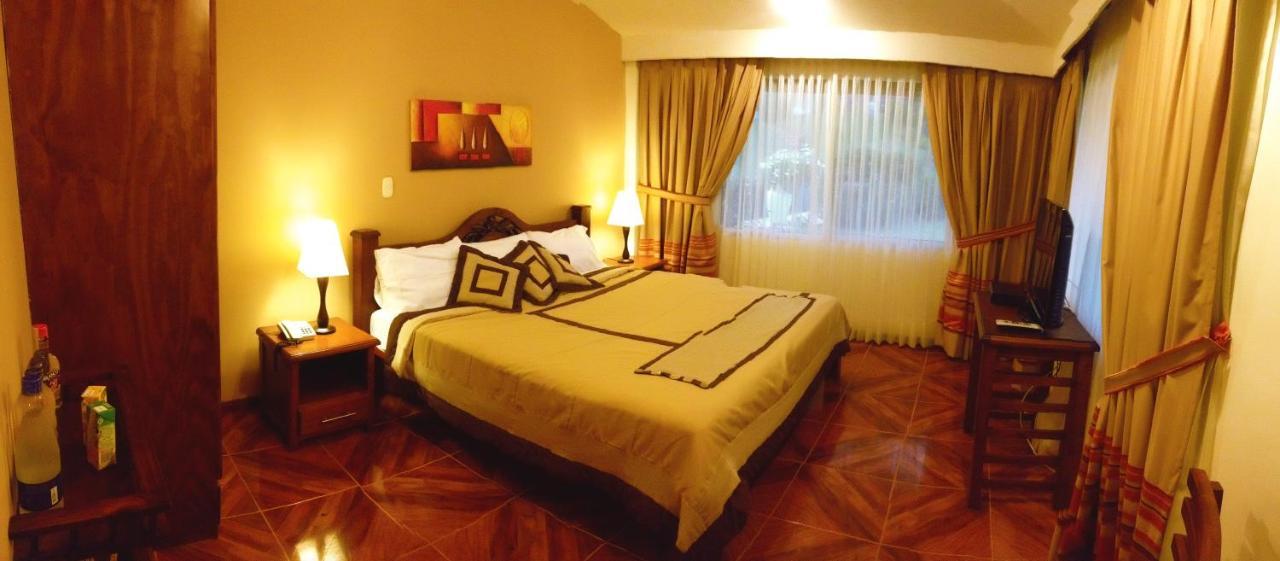 Hotel El Faro Del 18 Cali Bagian luar foto